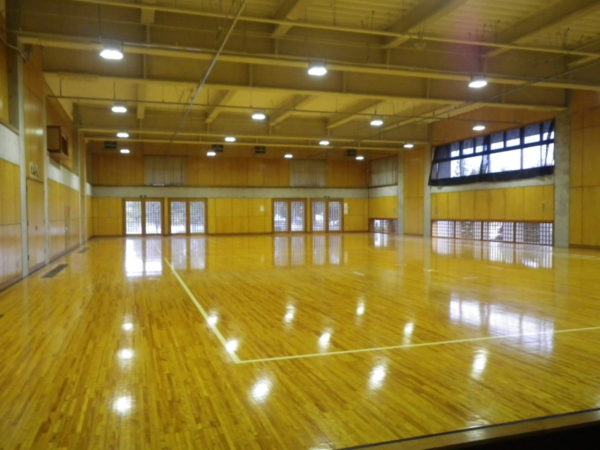 渋川市立北橘中学校体育館　非構造部材改修工事